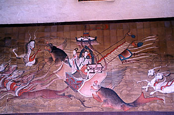 ChinaBoat-2.JPG (42151 bytes)