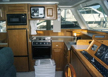 Mainship 350 Trawler 